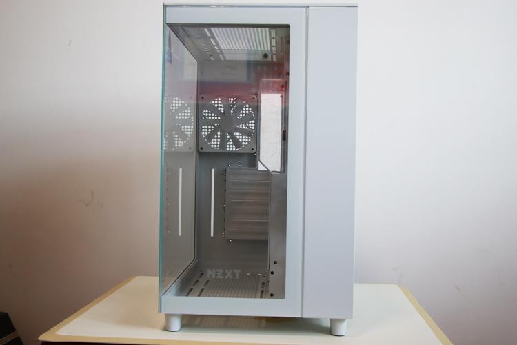 完美海景房！让电脑焕发新生，NZXT H9 flow机箱、艾湃电竞魔立方360水冷散热开箱体验