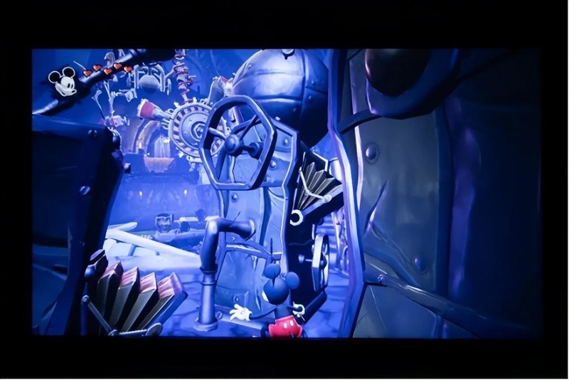 真1080P，投影效果出色，适合家用，哈趣Q1云台投影仪体验