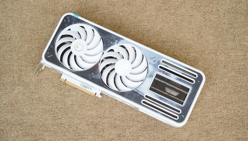 千元级游戏CPU哪家强？9600X VS 14600KF对比评测告诉你答案