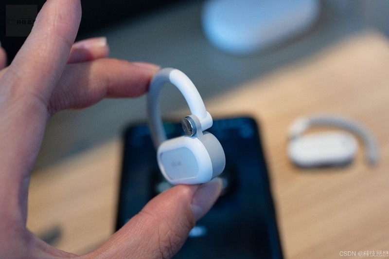 48°可调耳挂，运动佩戴超稳定HOLME Fit 2带来沉浸式听歌新体验