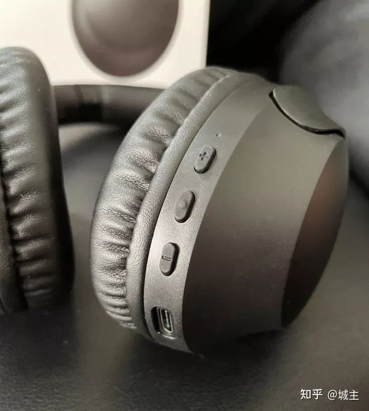 QCY H2头戴式无线耳机 50H强悍续航 充一次听一周