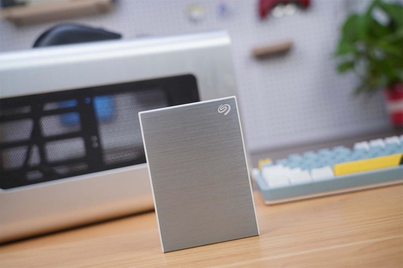 真正的“铭”副其实，大容量价格内卷没商量—希捷铭移动硬盘分享