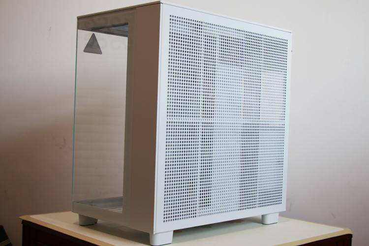 完美海景房！让电脑焕发新生，NZXT H9 flow机箱、艾湃电竞魔立方360水冷散热开箱体验