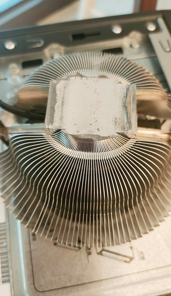 华南B660M-ITX主板搭配超频三蜂鸟和蓝戟DG1性能如何？|华南金牌