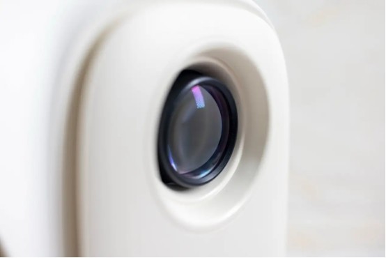 真1080P，投影效果出色，适合家用，哈趣Q1云台投影仪体验