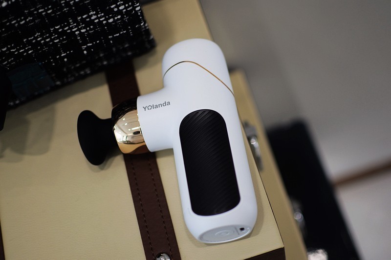 口袋里的按摩师 云康宝Yolanda筋膜枪CM10B