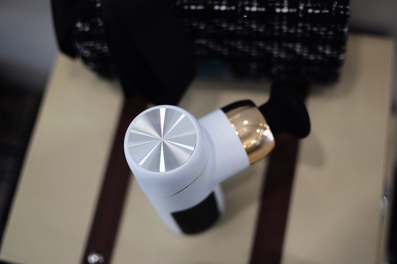 口袋里的按摩师 云康宝Yolanda筋膜枪CM10B