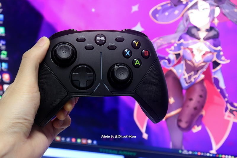 等不及原神3.0，怒换北通阿修罗3无线游戏手柄，躺玩大屏神操作