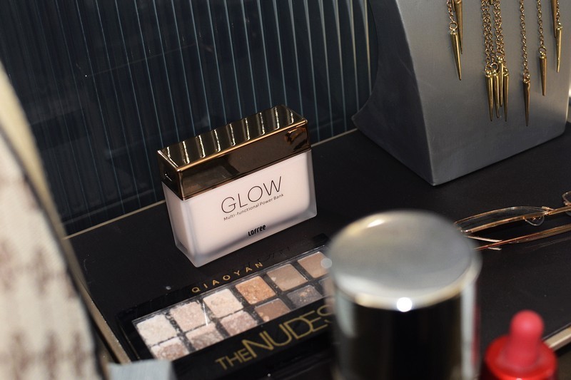 全球首个香水瓶移动电源，洛斐GLOW，完美兼顾审美和功能适用性