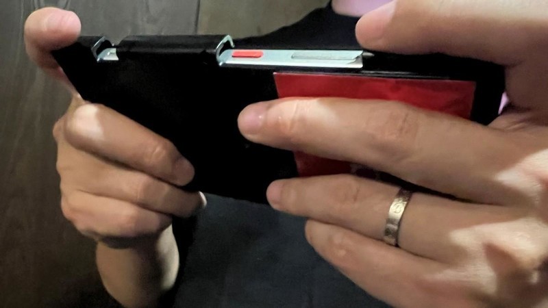 努比亚Z70Ultra震撼曝光：触感与视觉的双重盛宴