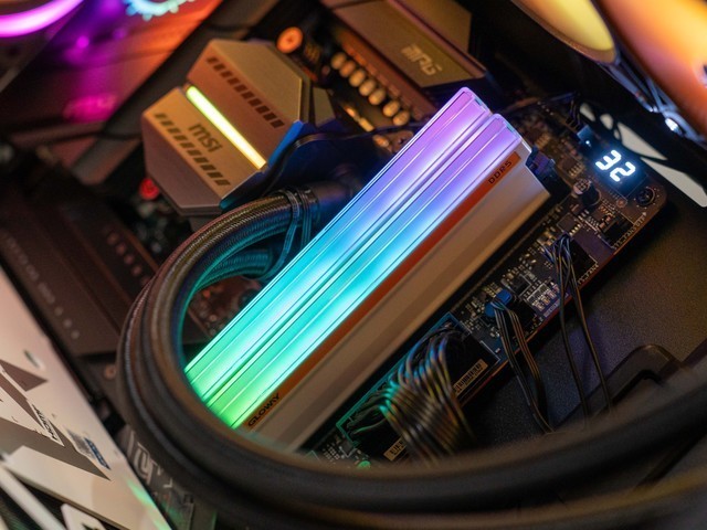 游戏党的双十二，13700K+RTX4080毕业黑色主机分享