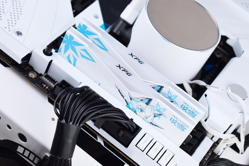 XPG龙耀LANCER吹雪联名内存DDR5 6000开箱试玩：高频低延迟+二次元