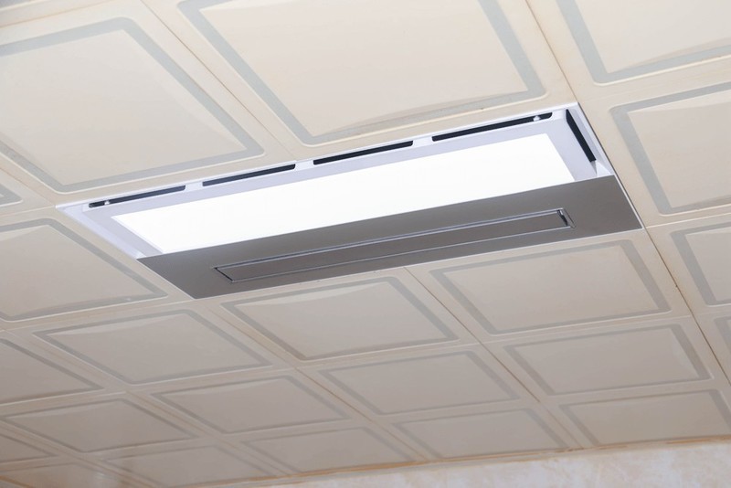 装修界老师傅推荐！入手欧普智擎浴霸，颜值、体验感翻了十倍