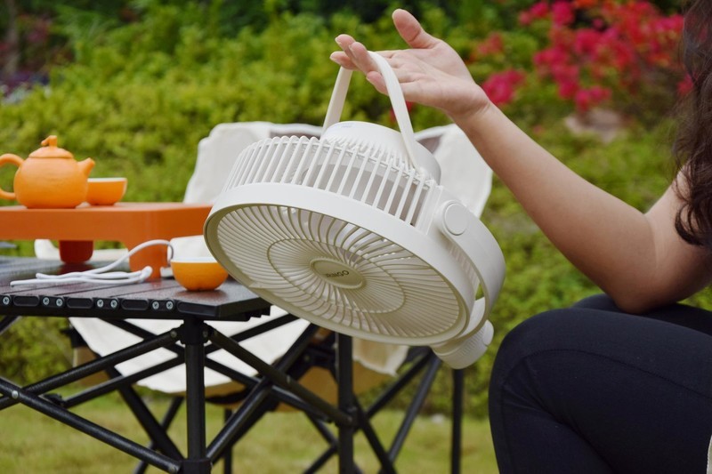 春夏季精致露营，幸福感装备怎么选？七彩叮当户外电扇上手体验