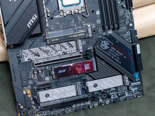 游戏党的双十二，13700K+RTX4080毕业黑色主机分享