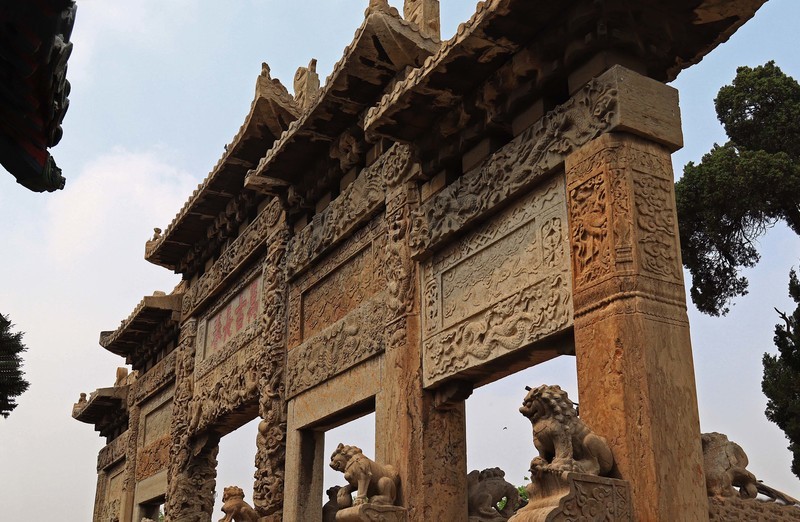 参观山东曲阜孔庙、孔府、孔林(四）