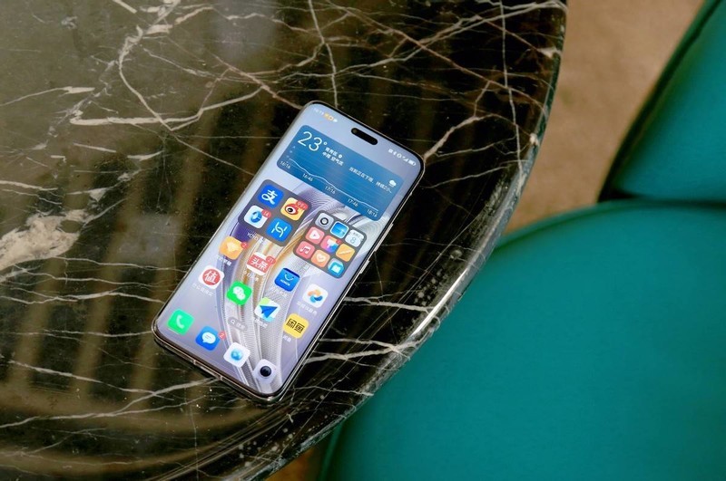 年中大促，是时候入手你的第一台荣耀Magic6 Pro！