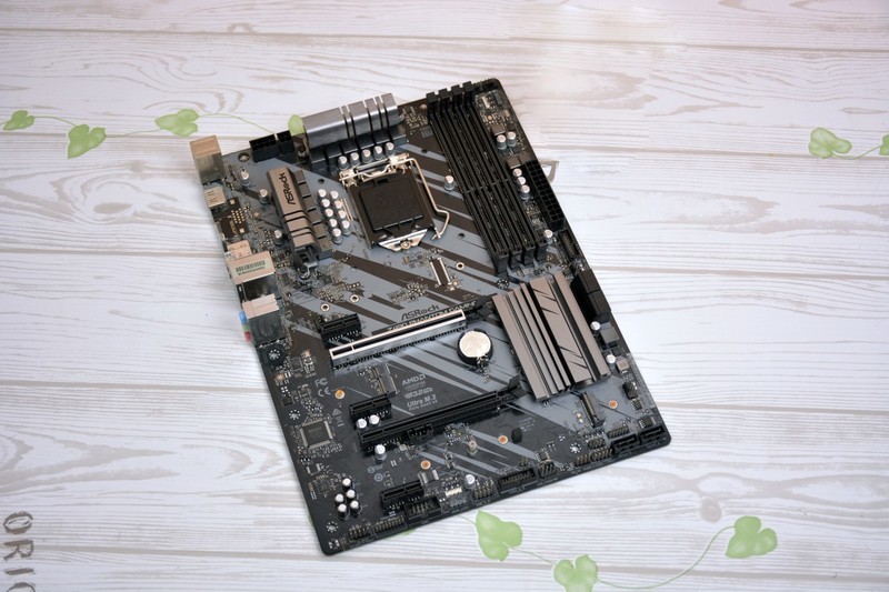 给黑苹果升级——6600XT显卡 和 雷克沙3866内存