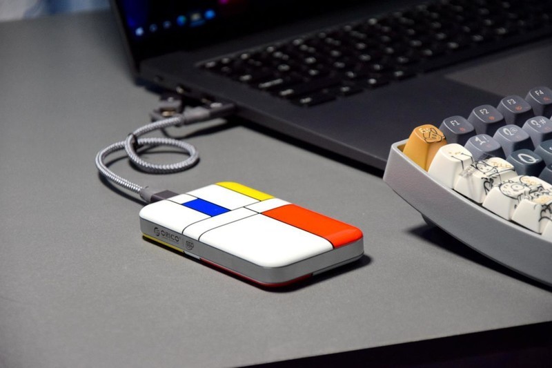 最高40Gbps速率，颜值性能兼具的ORICO蒙太奇固态移动硬盘