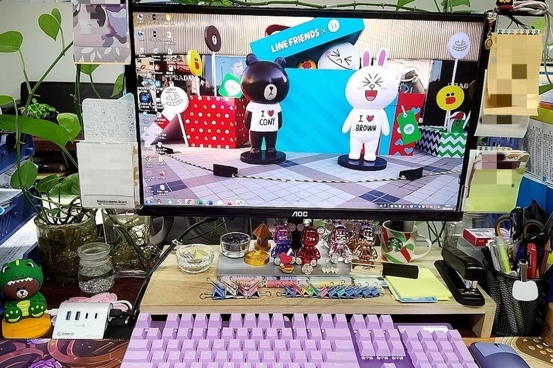 妹纸求助，办公电脑USB口不够用，给她加了个HUB提升生产力