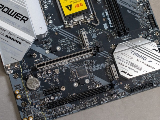 千元最强主板，微星Z790MPOWER测评，附宏碁掠夺者冰刃24GX2超频8266C38教程