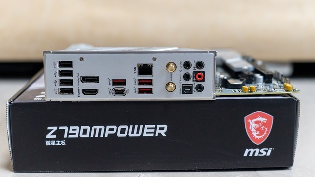 千元最强主板，微星Z790MPOWER测评，附宏碁掠夺者冰刃24GX2超频8266C38教程