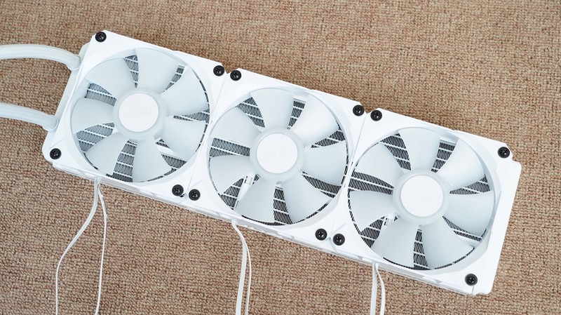 艾尔登法环来袭，打造一台有颜值有性能的高端主机