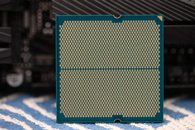 游戏性能飙升，全新座驾R5 7600X+技嘉小雕X670 AORUS ELITE AX评测体验