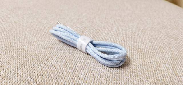 要颜值有颜值，要性能有性能的倍思65W氮化镓多口充电器