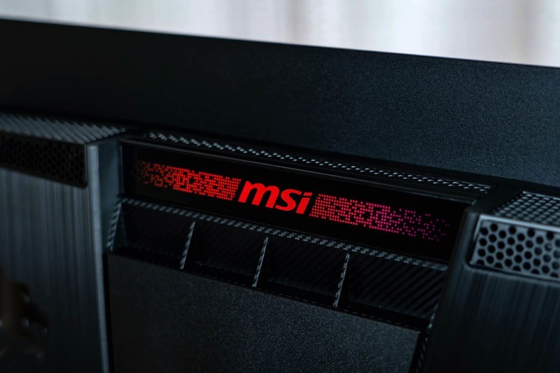 黄金尺寸，最接近“完美”的显示器，微星MPG 272URX QD-OLED体验