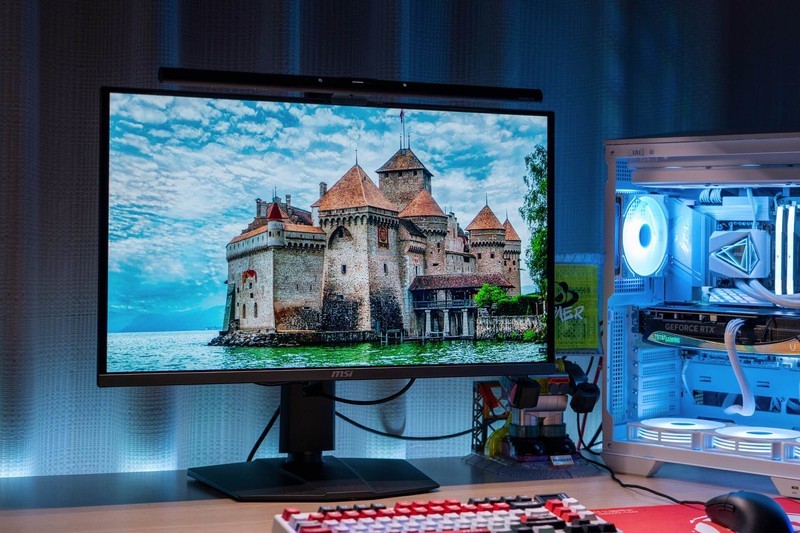 黄金尺寸，最接近“完美”的显示器，微星MPG 272URX QD-OLED体验