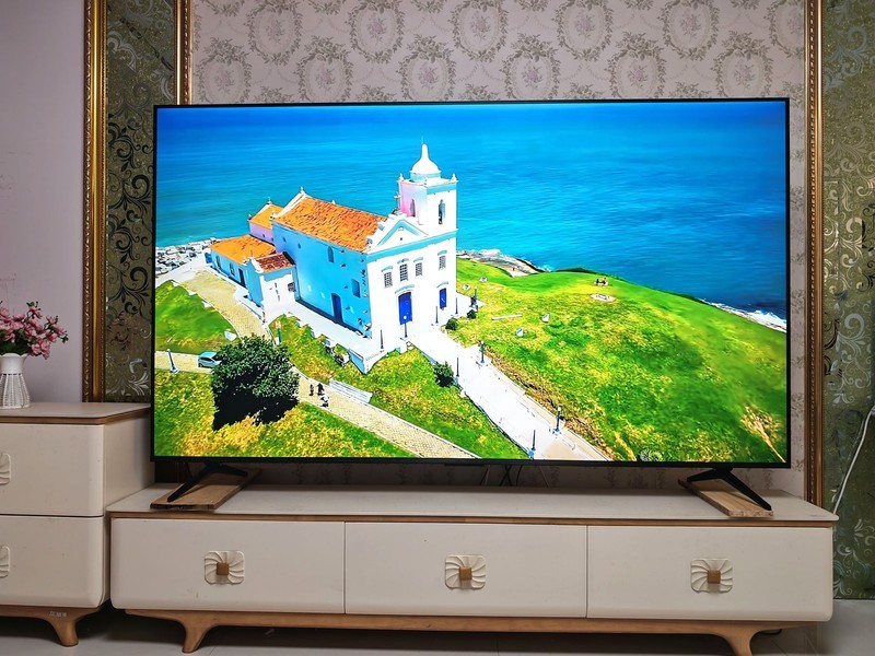 画质炸裂！首款搭载万象分区Mini LED电视画质有多好？TCL T6L首测