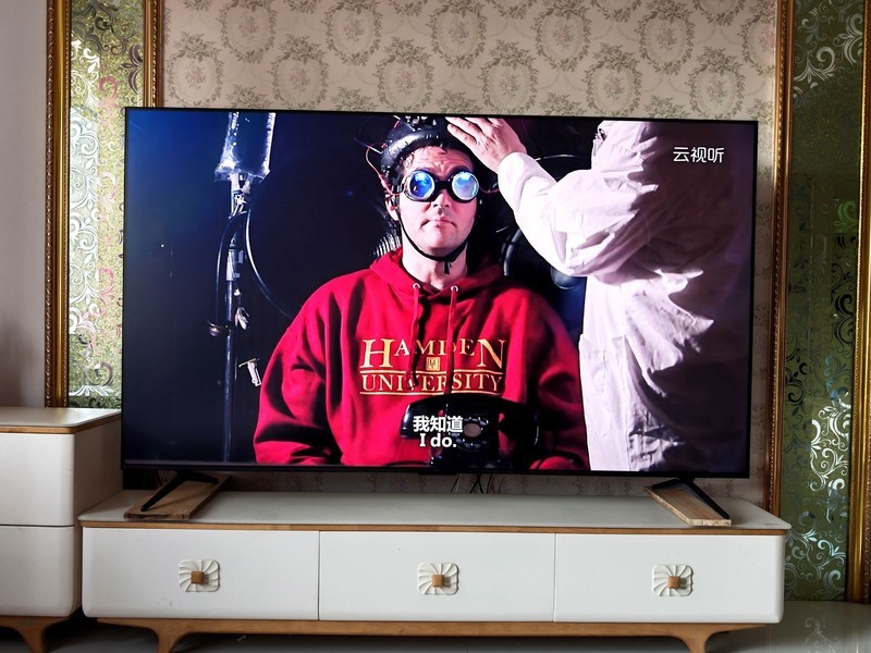 画质炸裂！首款搭载万象分区Mini LED电视画质有多好？TCL T6L首测