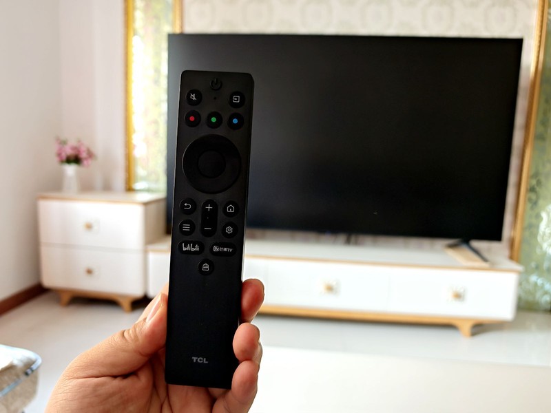 画质炸裂！首款搭载万象分区Mini LED电视画质有多好？TCL T6L首测