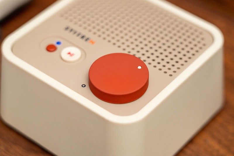 桔点设计商店操刀：赛塔林Syitren N100，长在审美点上的蓝牙音箱