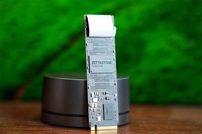 腾隐SSD TQP4000：联芸主控+长江存储，做无缓存方案下的性能王者