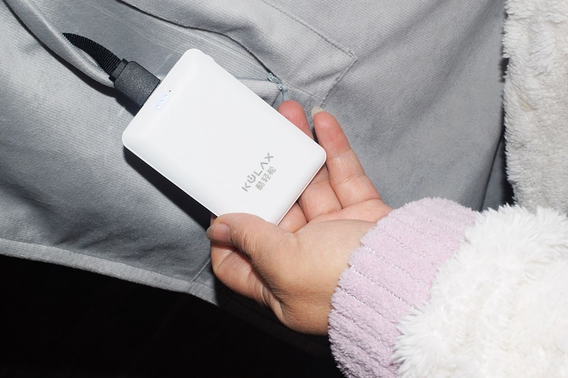 毯子中的变形金刚 酷轻松石墨烯多功能发热披肩盖毯