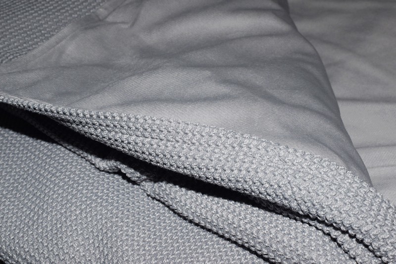 毯子中的变形金刚 酷轻松石墨烯多功能发热披肩盖毯