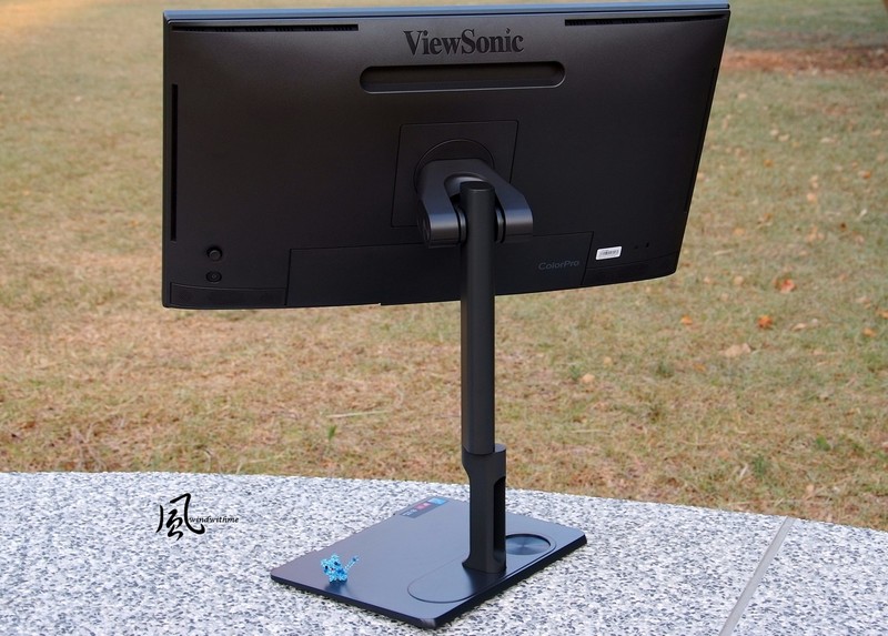 ViewSonic ColorPro VP2776 Pantone认证附校色器专业屏幕开箱