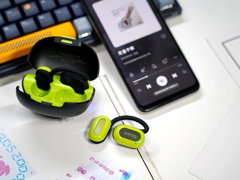 见过sanag的90°悬浮定位新概念气传导耳机吗？看看上手表现如何