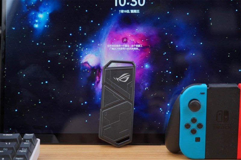 强强联手，ROG 幻影STRIX ARION硬盘盒&海康存储A4000 SSD值得拥有！