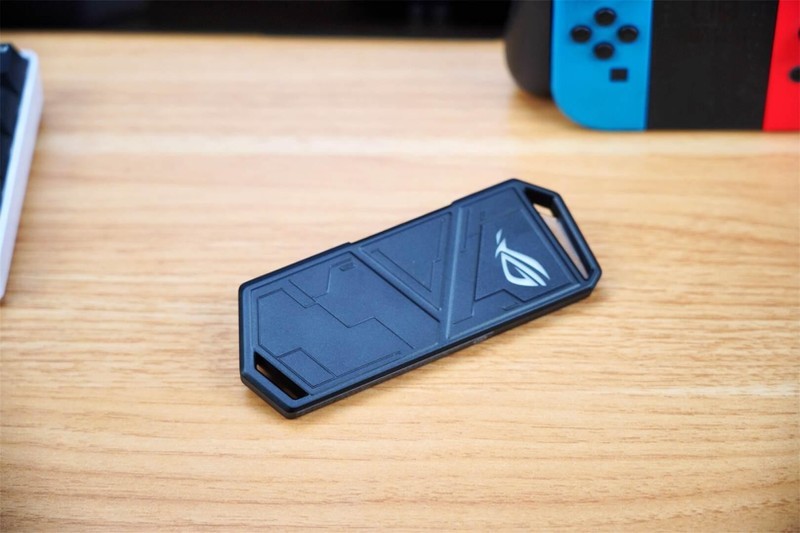 强强联手，ROG 幻影STRIX ARION硬盘盒&海康存储A4000 SSD值得拥有！