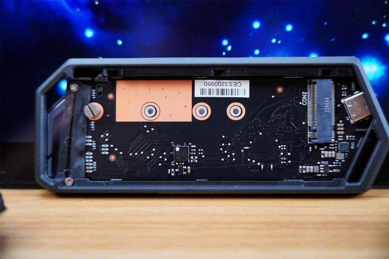 强强联手，ROG 幻影STRIX ARION硬盘盒&海康存储A4000 SSD值得拥有！