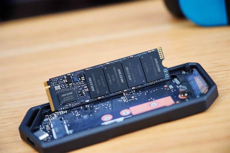 强强联手，ROG 幻影STRIX ARION硬盘盒&海康存储A4000 SSD值得拥有！