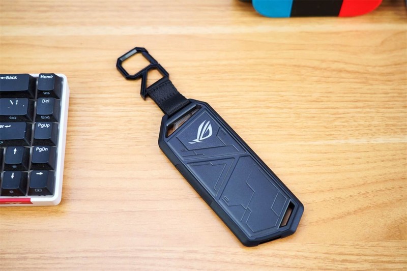 强强联手，ROG 幻影STRIX ARION硬盘盒&海康存储A4000 SSD值得拥有！