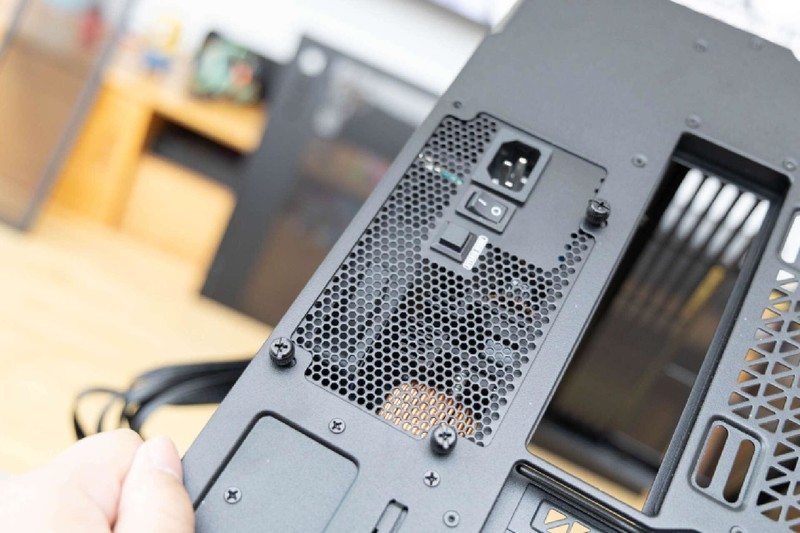 全塔海景房机箱，空间巨大模块布局，安钛克C8开箱