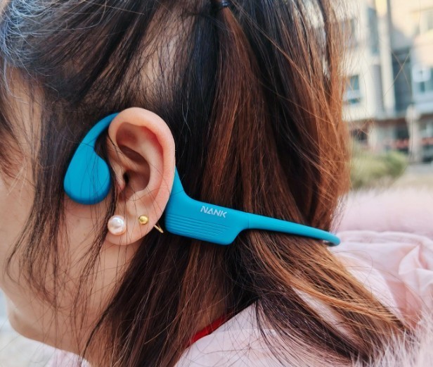 女神节送女友什么礼物好?这五款精选好物让她感动不已!