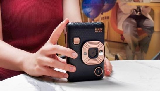 女神节送女友什么礼物好?这五款精选好物让她感动不已!