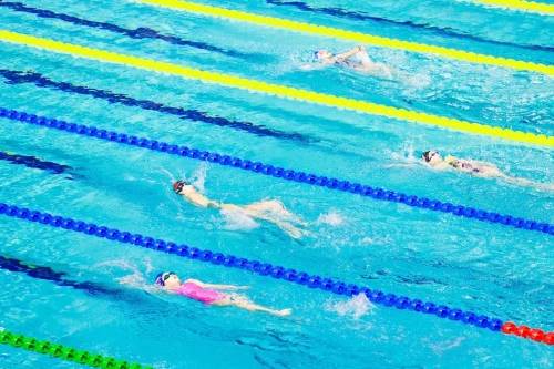 游泳时用什么耳机听歌好？2025口碑最好的游泳耳机品牌推荐