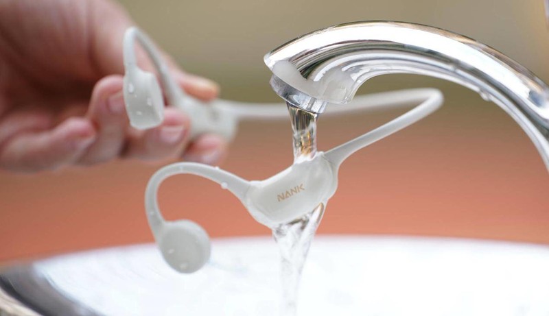 游泳时用什么耳机听歌好？2025口碑最好的游泳耳机品牌推荐